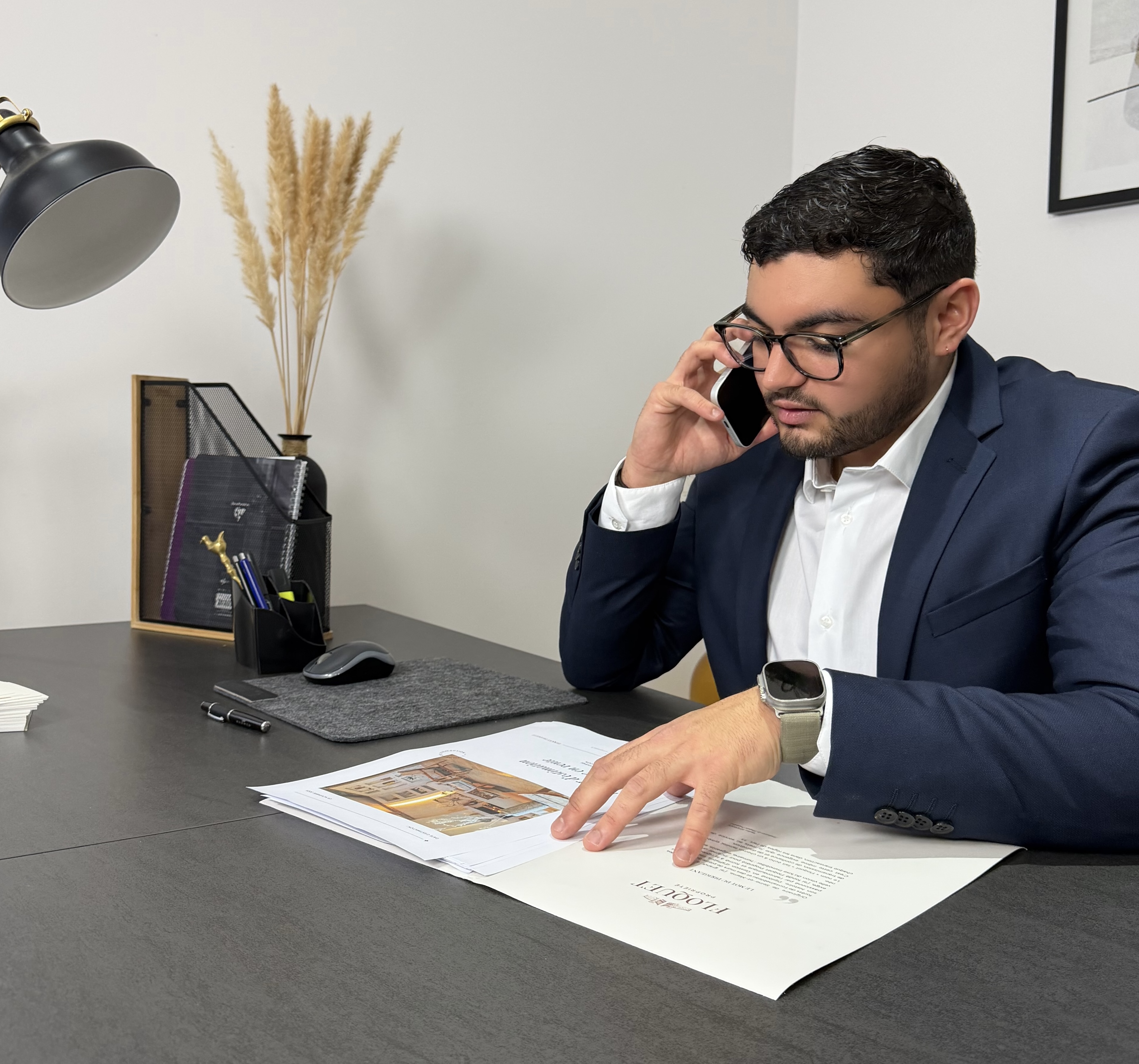 Mathis Merrouk travaillant.